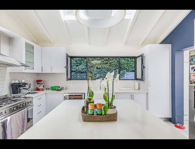 4 BEDROOM HOUSE FOR SALE IN PARKMORE